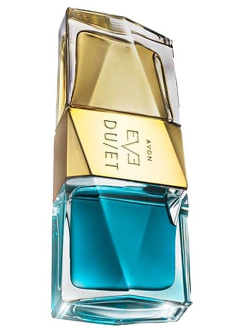 Eve Duet Contrasts Daring